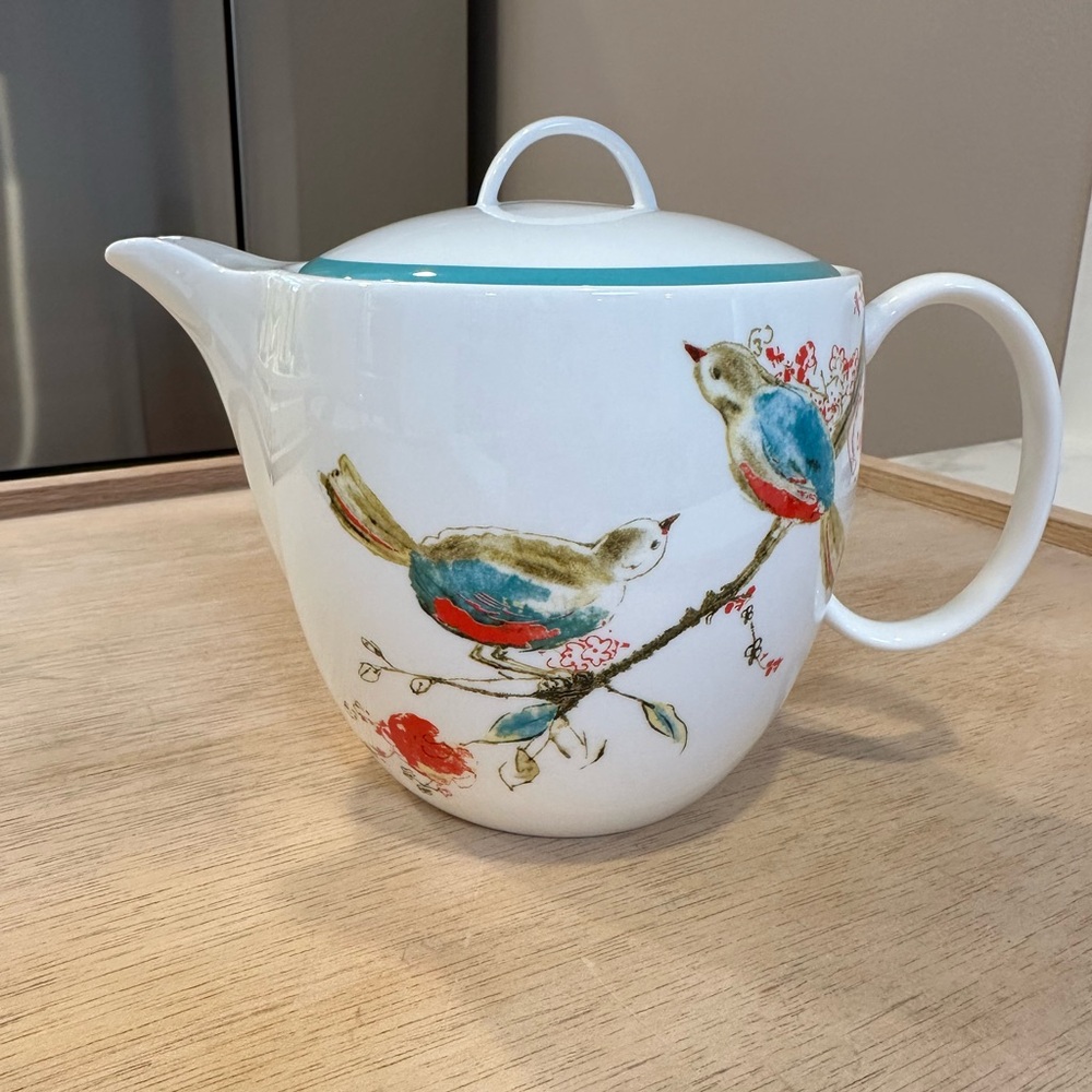 Lenox Chirp Teapot